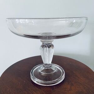 Large Vintage clear glass compote, 8in large Compote, Vintage glass centerpiece